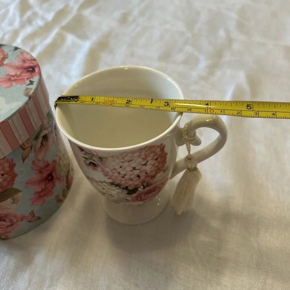 VTG ‎ Brivogue Victorian Style Fine Porcelain Tea Cup and Gift Box Hydrangea - Picture 8 of 11